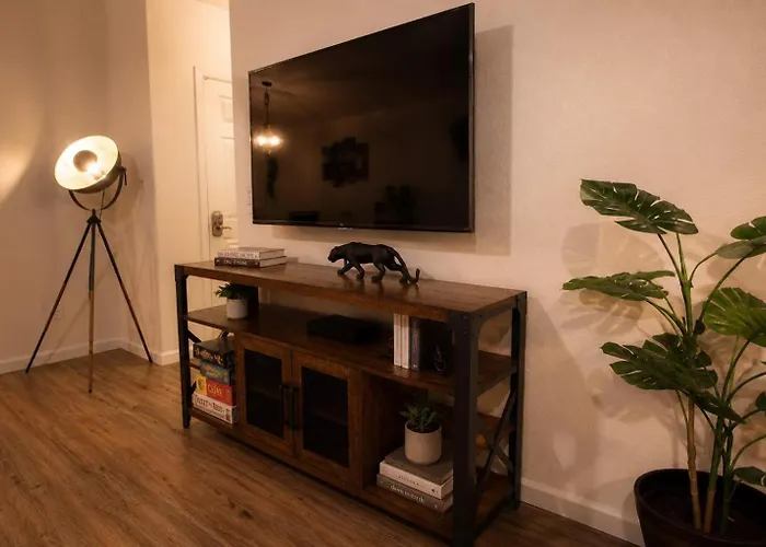 Javelina Haven With Hot Tub Near Hiking And Downtown *
